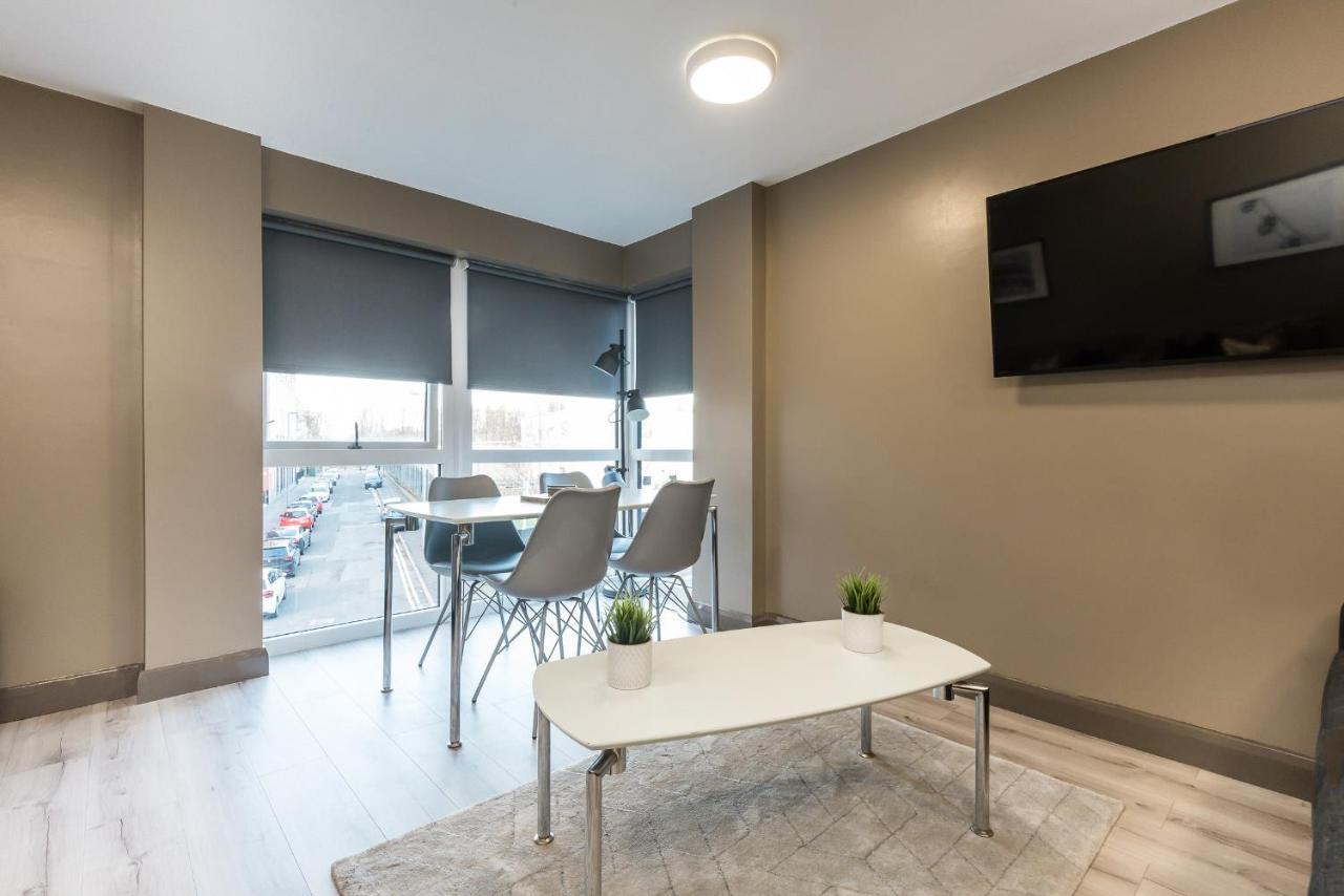 Spacious 3 Bed Apartment - 3 Ensuites - Netflix Liverpool Exterior foto